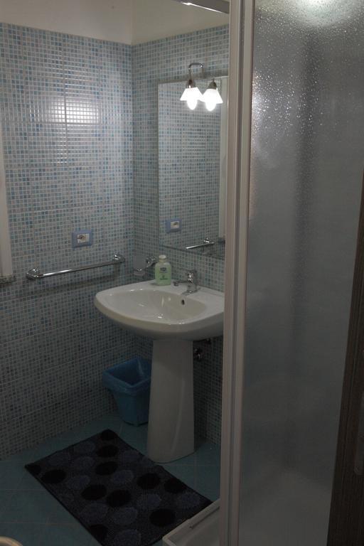 B&B Terre Del Sinis Càbras Værelse billede